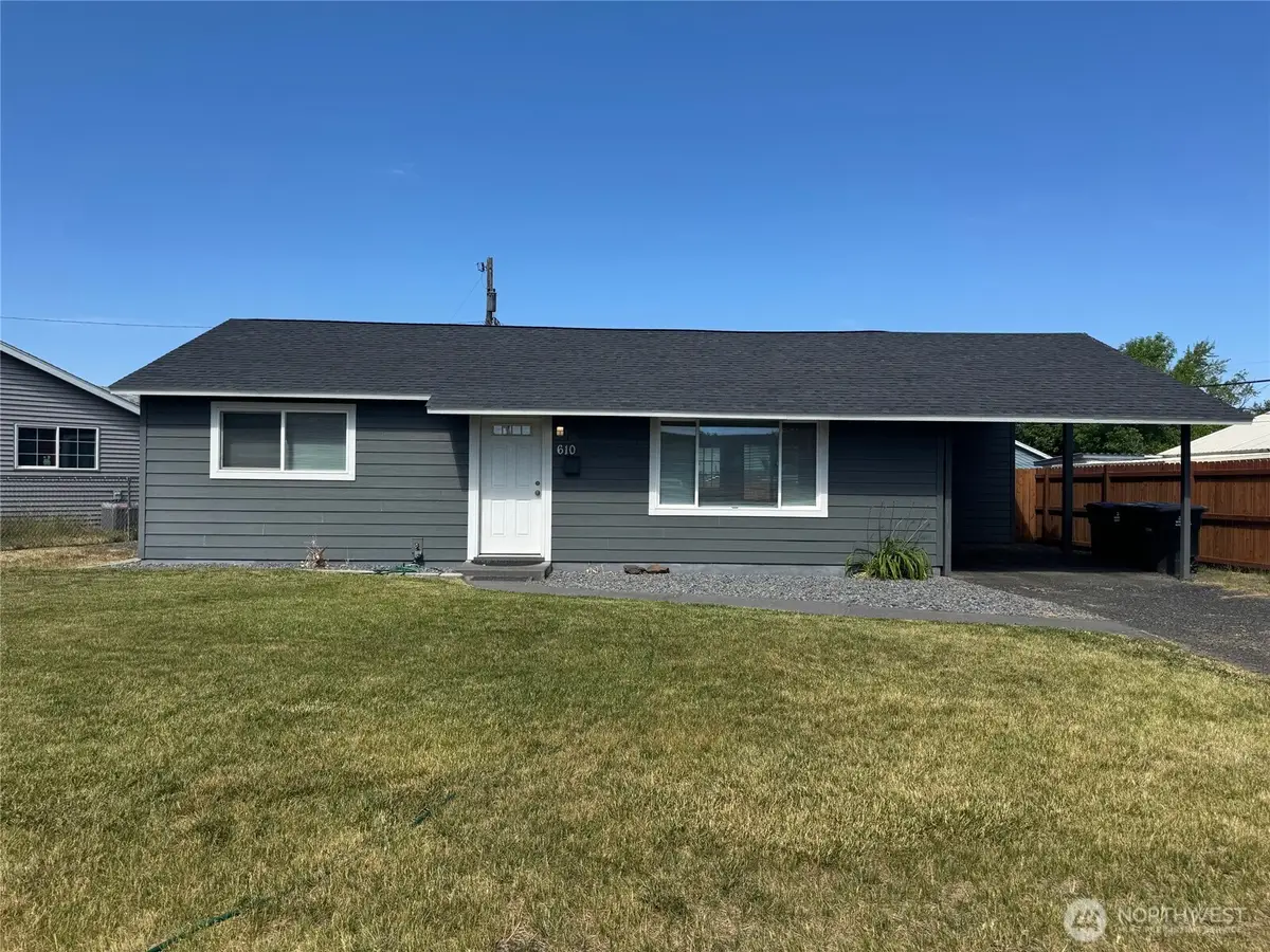 610 S Grand Drive, Moses Lake, WA 98837 - #1