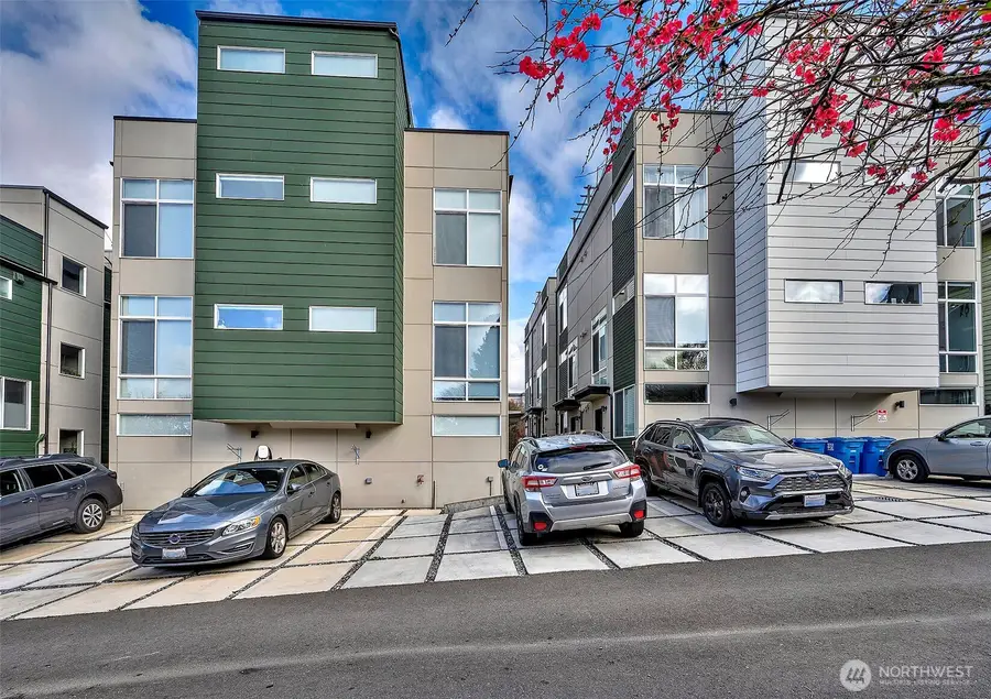 1605 S Washington Street #F, Seattle, WA 98144 - #2