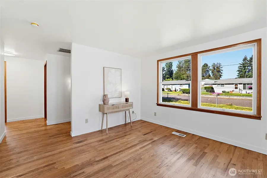 16170 120th Avenue Se, Renton, WA 98058 - #3