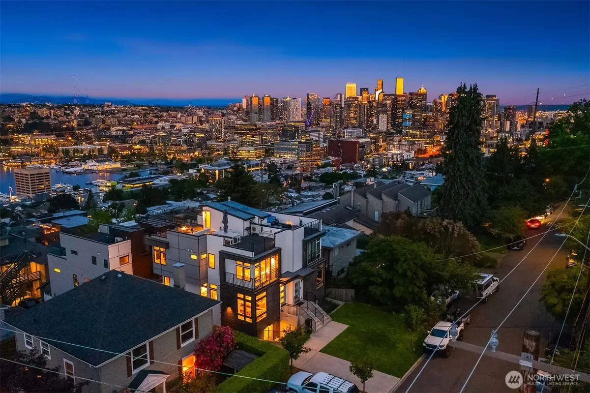 1516 Bigelow Avenue N, Seattle, WA 98109 - #1