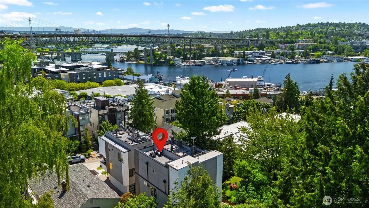 3953 1st Avenue Ne #A, Seattle, WA 98105 - #1