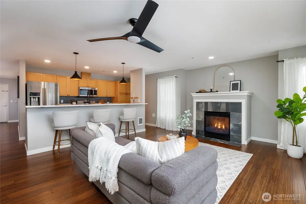 4409 California Avenue Sw #203, Seattle, WA 98116 - #1