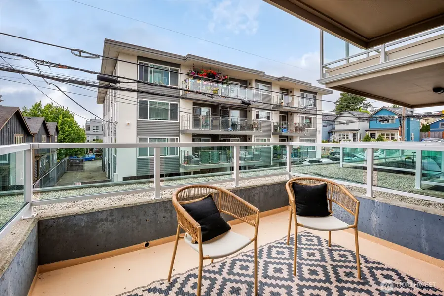 4409 California Avenue Sw #203, Seattle, WA 98116 - #2