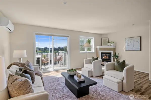 3970 129th Place Se #A202, Bellevue, WA 98006