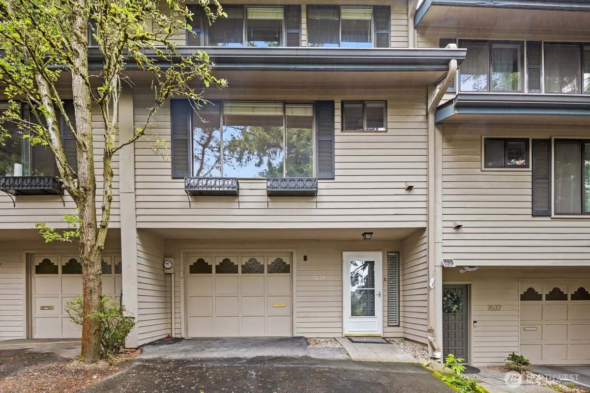 7639 SE 29th Street, Mercer Island, WA 98040 - #1
