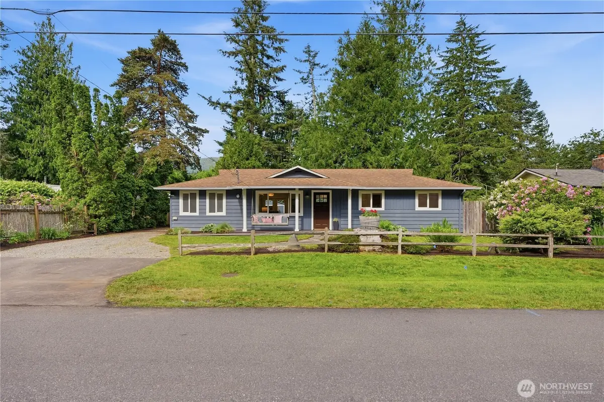 617 Pickett Avenue Ne, North Bend, WA 98045 - #1