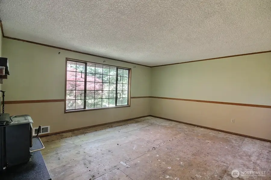 1121 Military Road E, Tacoma, WA 98445 - #2
