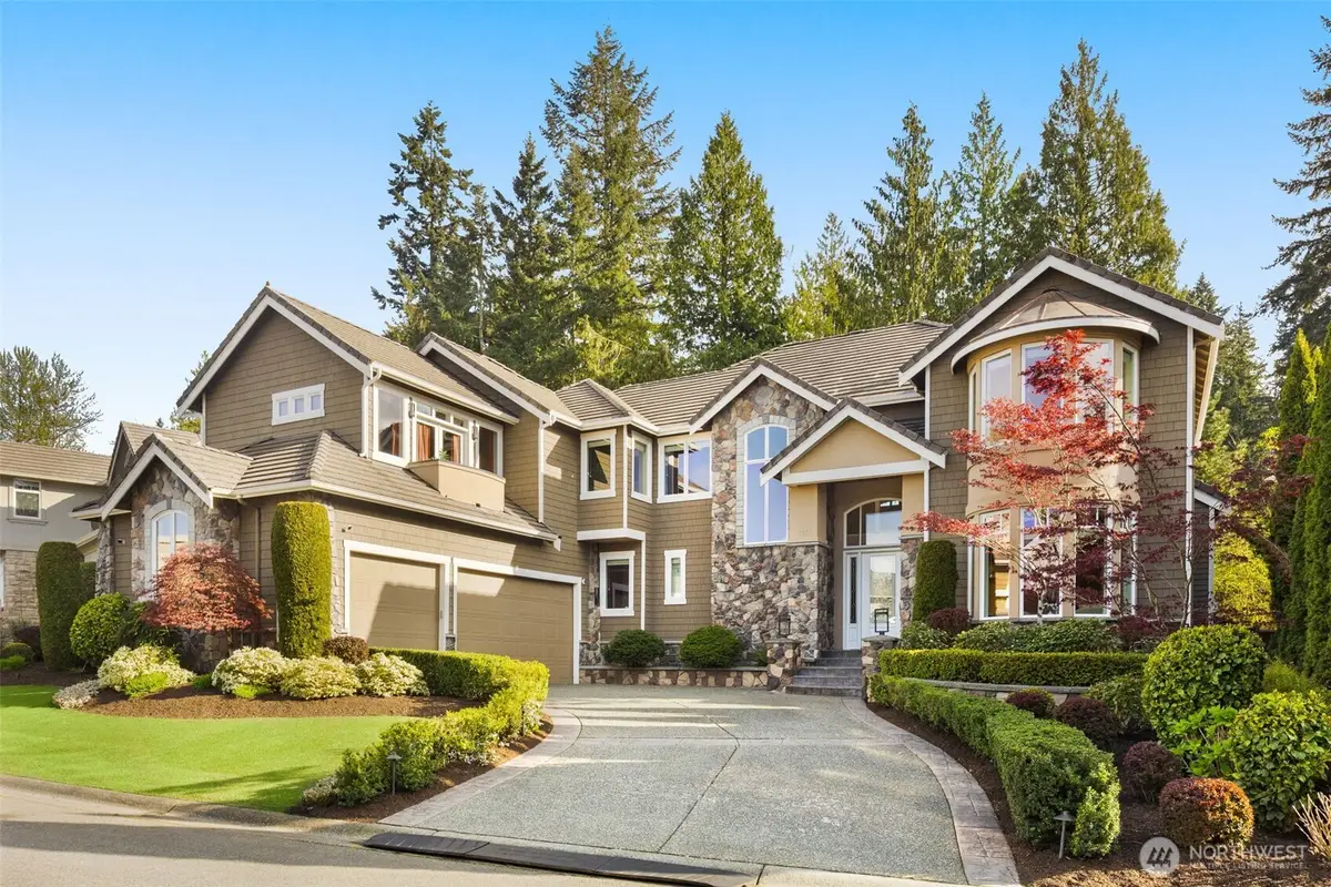 8251 154th Avenue Se, Newcastle, WA 98059 - #1