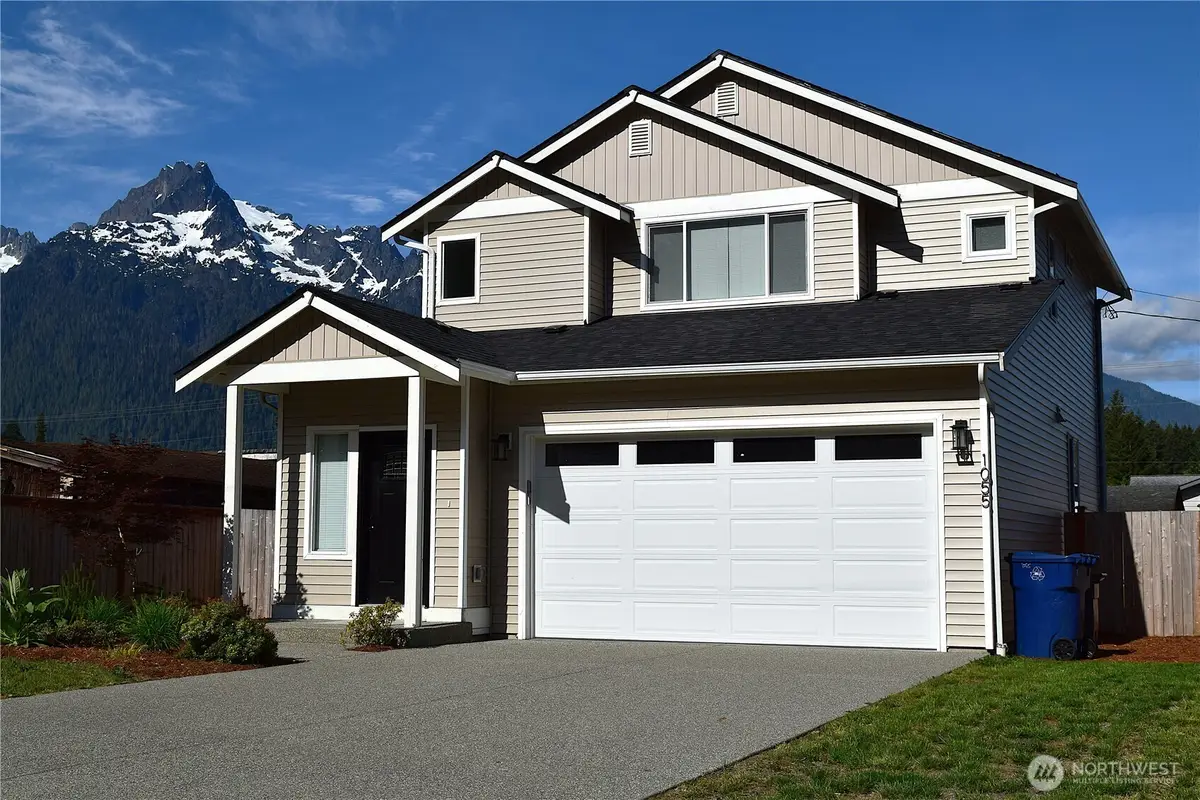 1055 Montague Avenue, Darrington, WA 98241 - #1