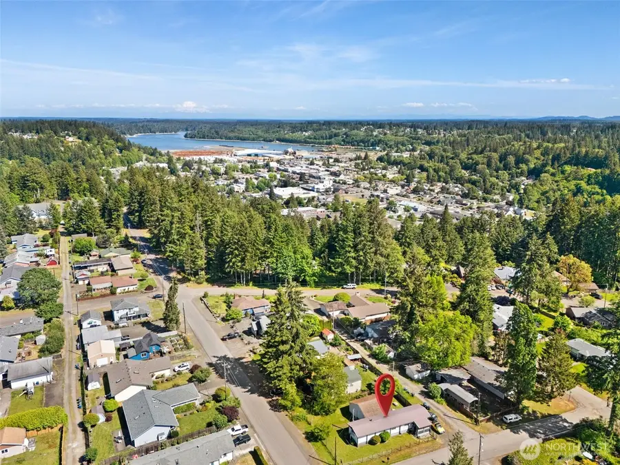 1239 W Birch Street, Shelton, WA 98584 - #2