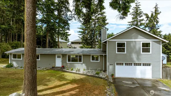2604 Olympic Drive, Oak Harbor, WA 98277
