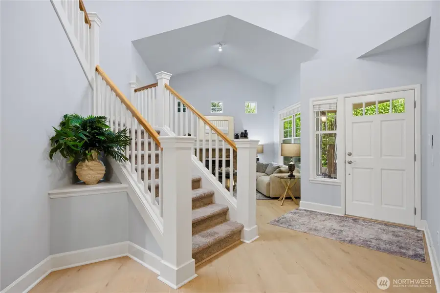 10115 Ne 24th St, Bellevue, WA 98004 - #2