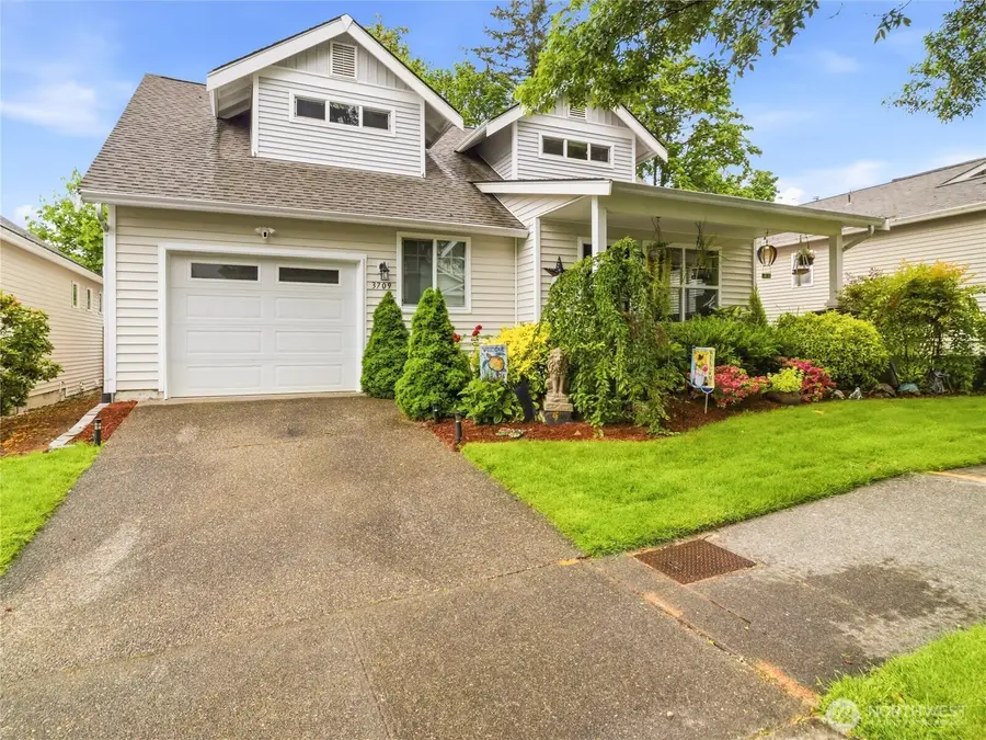 3709 4th Avenue Nw, Olympia, WA 98502 - #3