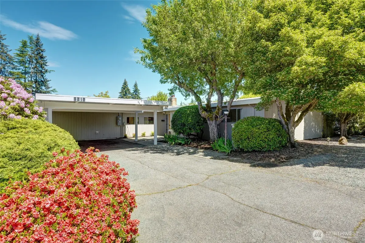 8210 SE 36th Street, Mercer Island, WA 98040 - #1