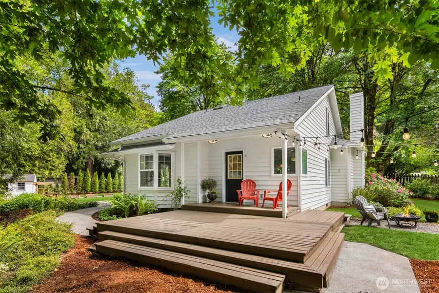 8980 Bay Street Ne, Bainbridge Island, WA 98110 - #2