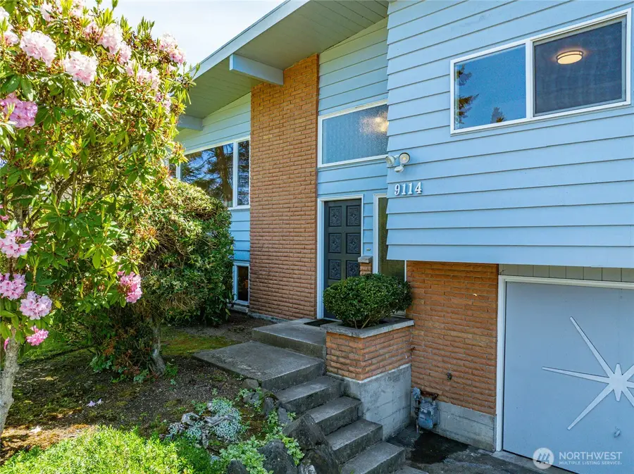 9114 207th Place Sw, Edmonds, WA 98026 - #2