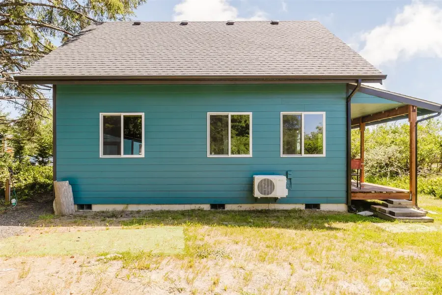 814 Shark Court Sw, Ocean Shores, WA 98569 - #2