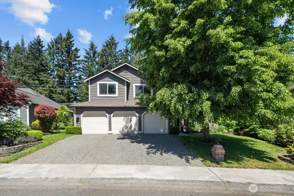 15732 111th Avenue Ne, Bothell, WA 98011