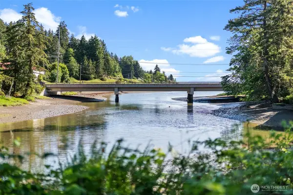 17310 Herron Road Nw, Lakebay, WA 98349