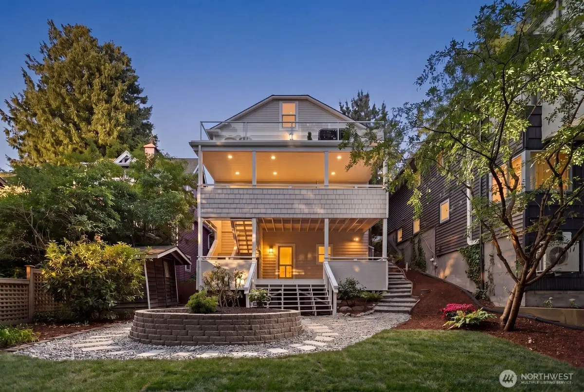 2525 12th Avenue W, Seattle, WA 98119 - #1