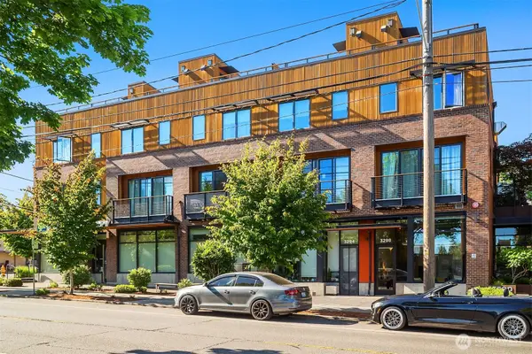 3298 NE 65th Street #103, Seattle, WA 98115