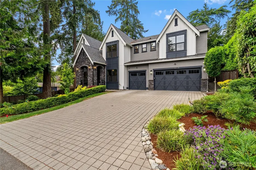 10668 SE 32nd Street, Bellevue, WA 98004 - #2