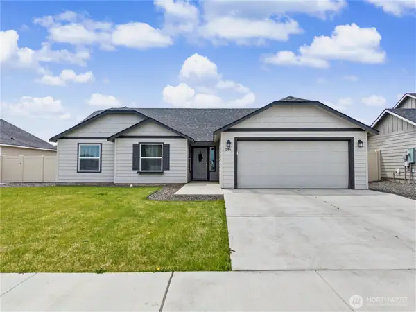 204 Royal Palm Drive, Moses Lake, WA 98837