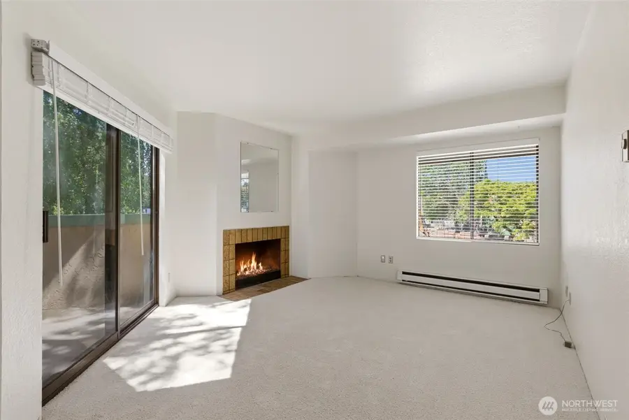 3024 NE 143rd Street #301, Seattle, WA 98125 - #3
