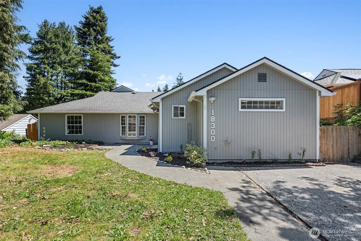 18300 8th Ave Ne, Shoreline, WA 98155 - #1