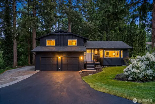 8521 Gold Way, Everett, WA 98208