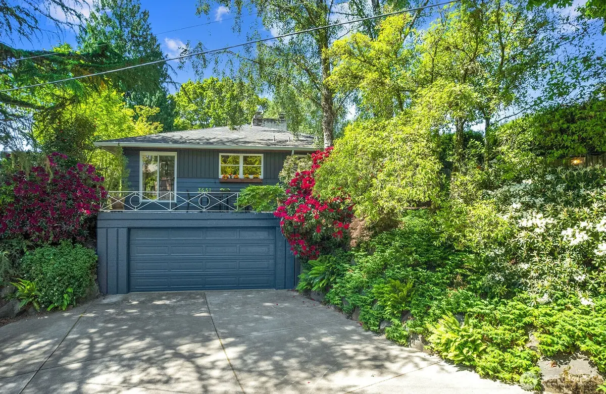 3651 Perkins Lane W, Seattle, WA 98199 - #1