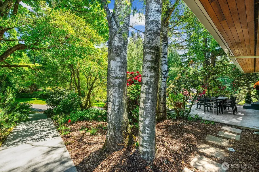 3651 Perkins Lane W, Seattle, WA 98199 - #3