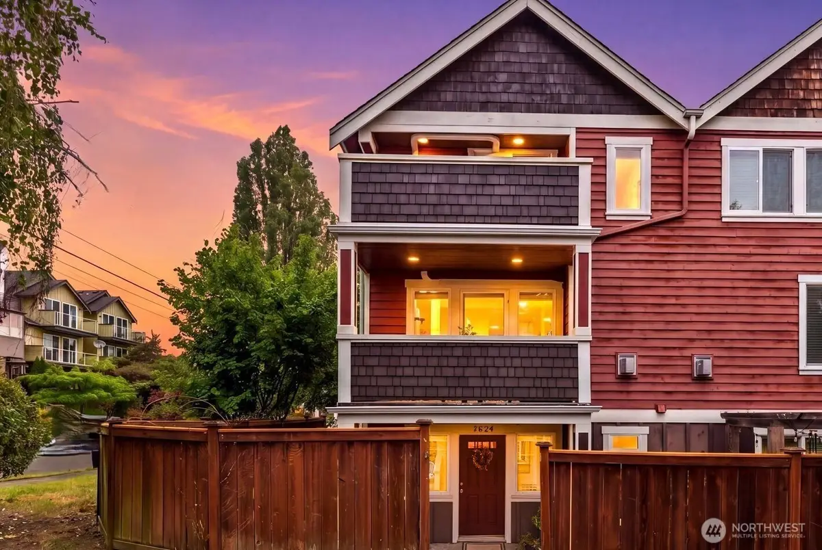 2024 W Bertona Street, Seattle, WA 98199 - #1