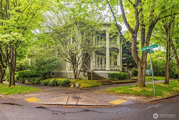 1709 E Republican Street #6, Seattle, WA 98112