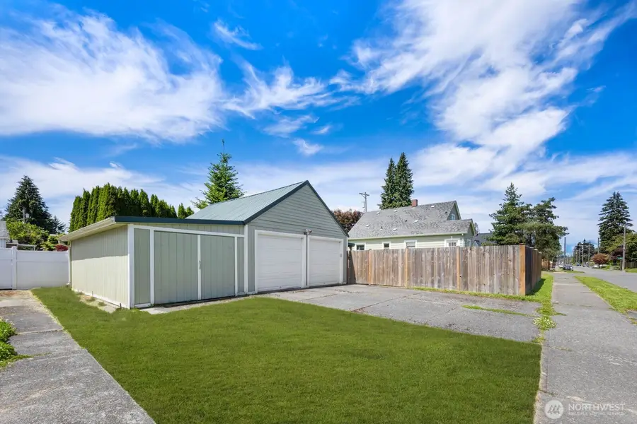 102 S 68th Street, Tacoma, WA 98408 - #2