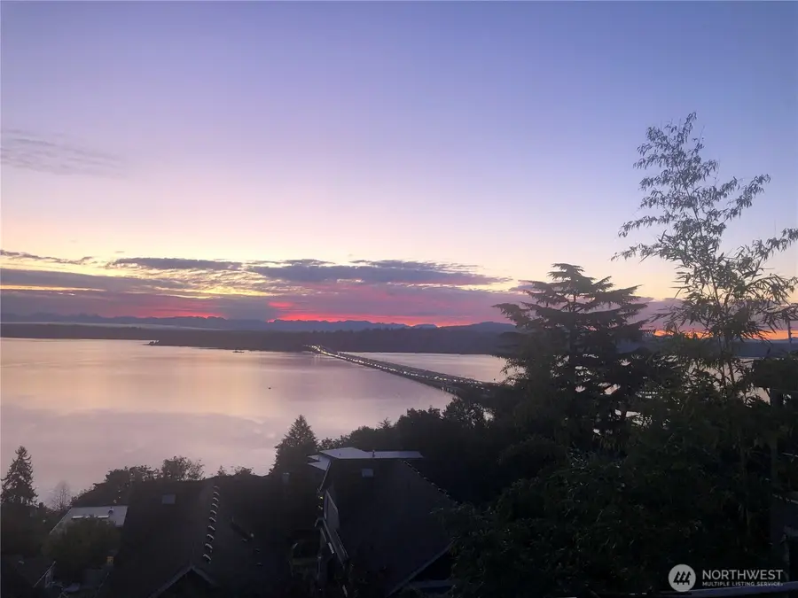 1126 33rd Avenue S, Seattle, WA 98144 - #2