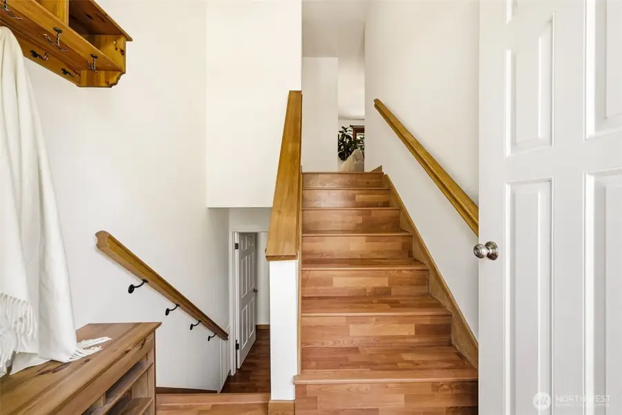 7612 135th Place Ne, Redmond, WA 98052 - #3