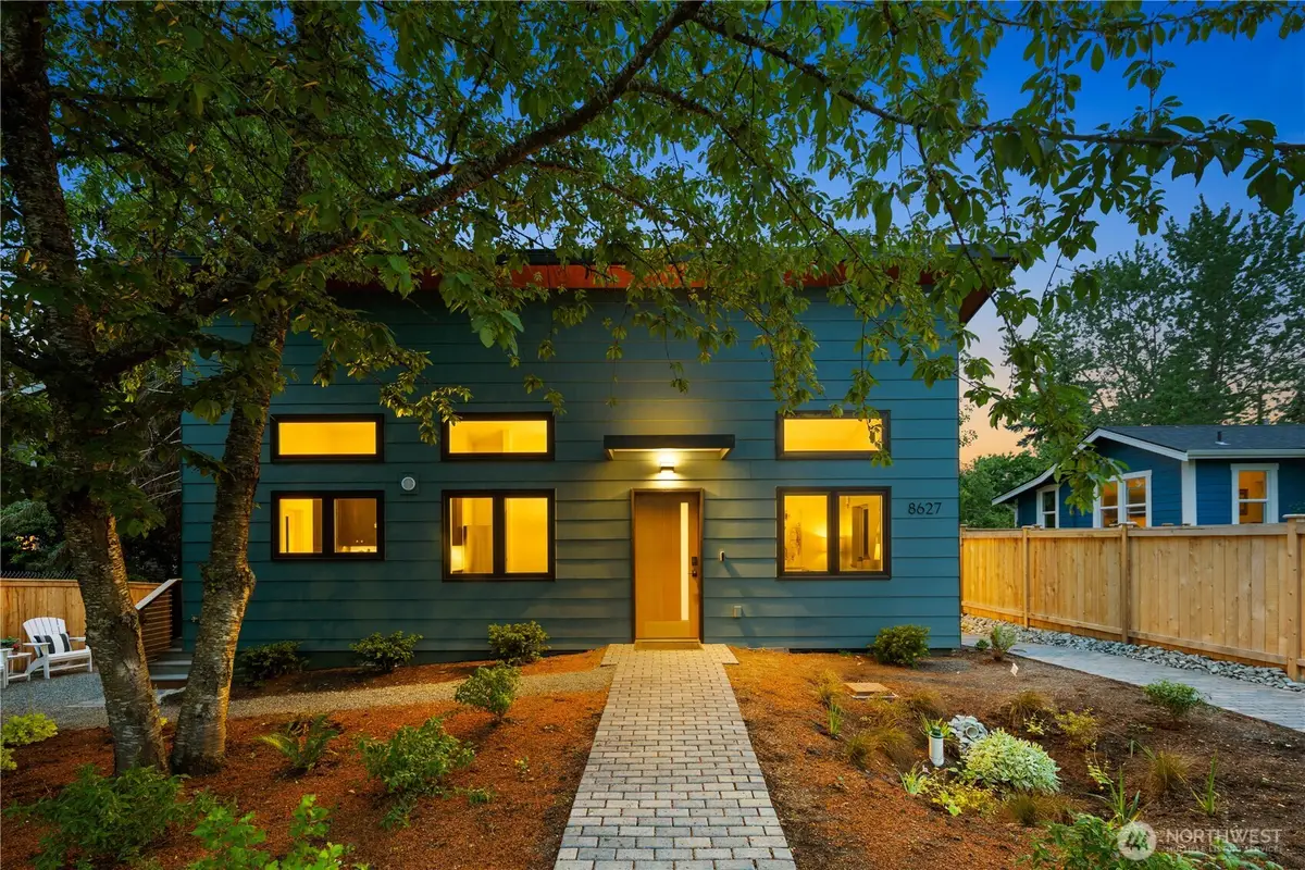 8627 30th Avenue Sw, Seattle, WA 98126 - #1