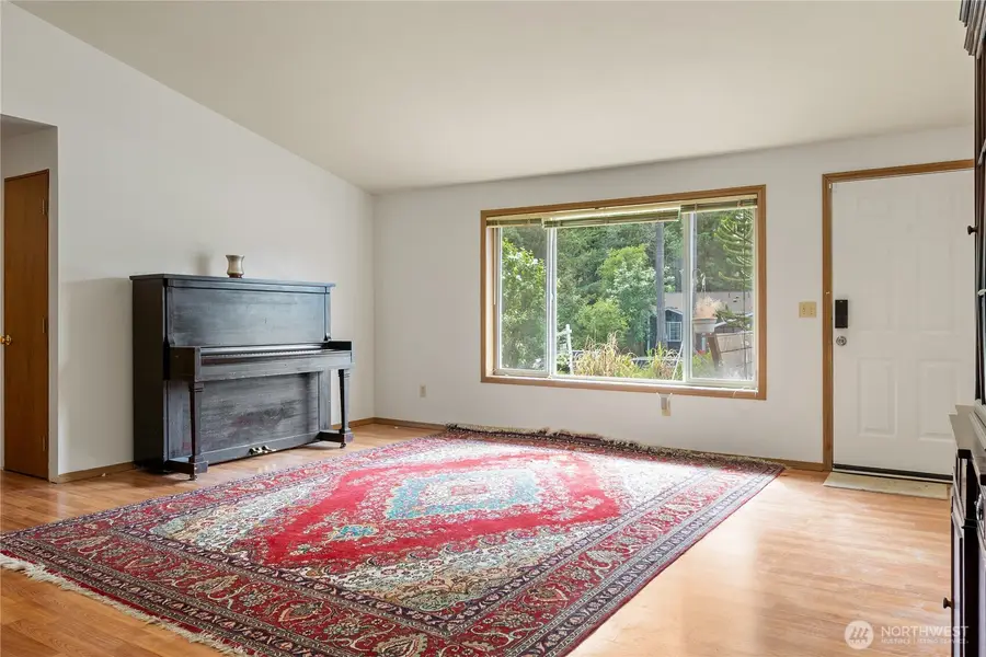 70 E Sycamore Place, Shelton, WA 98584 - #3