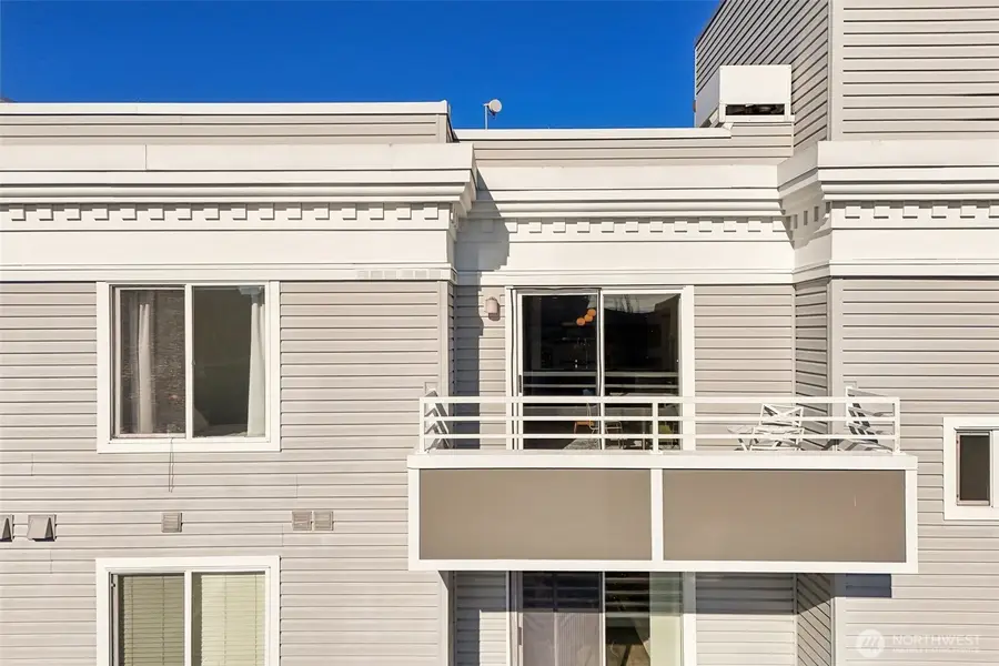 520 2nd Avenue W #409, Seattle, WA 98119 - #2