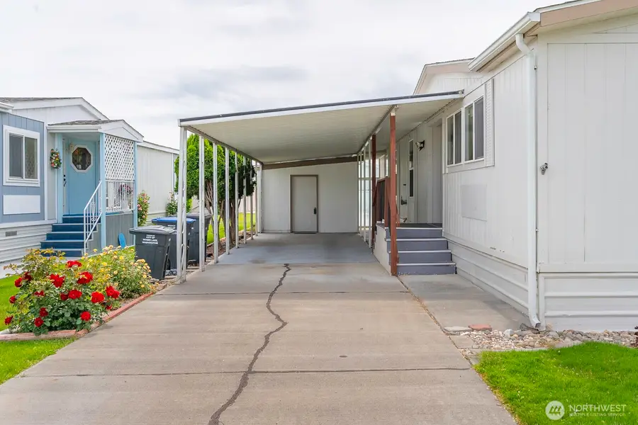 2240 W Broadway Avenue #221, Moses Lake, WA 98837 - #2
