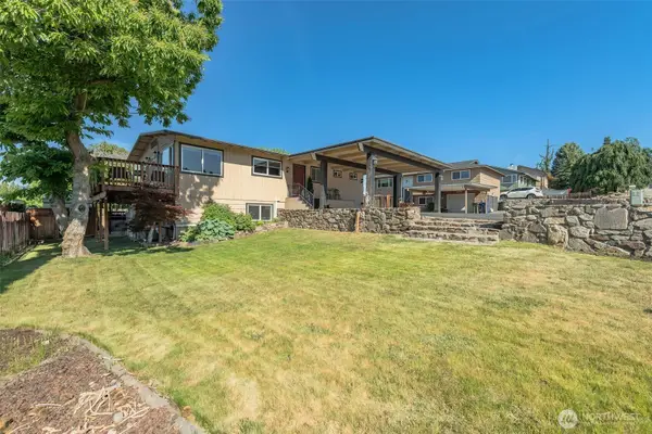702 N Lyle Avenue, East Wenatchee, WA 98802