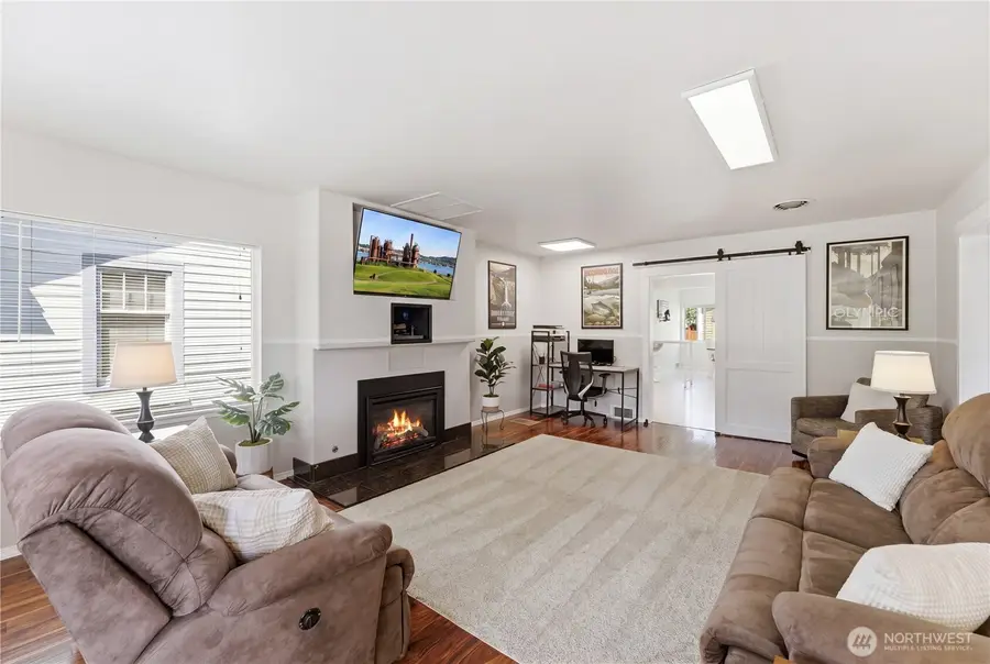 710 N 68th Street, Seattle, WA 98103 - #3