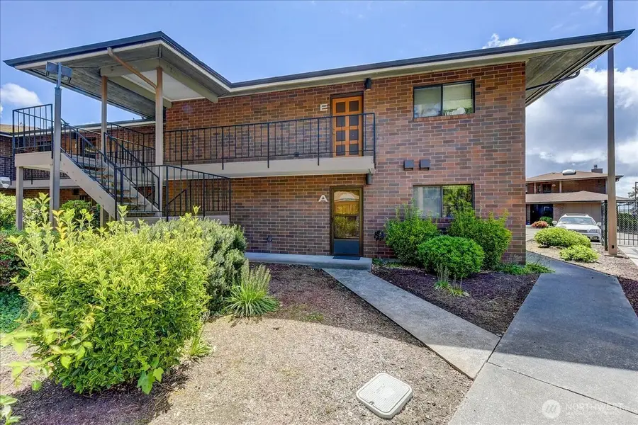 8106 53rd Avenue W #A, Mukilteo, WA 98275 - #3