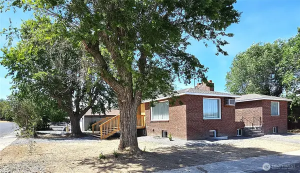 134 4th Avenue Se, Soap Lake, WA 98851