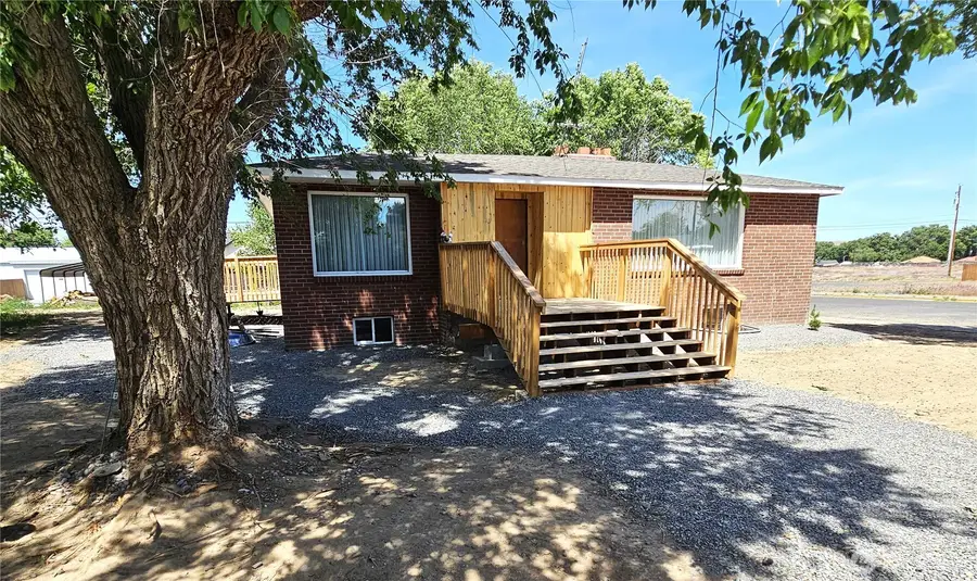 134 4th Avenue Se, Soap Lake, WA 98851 - #2
