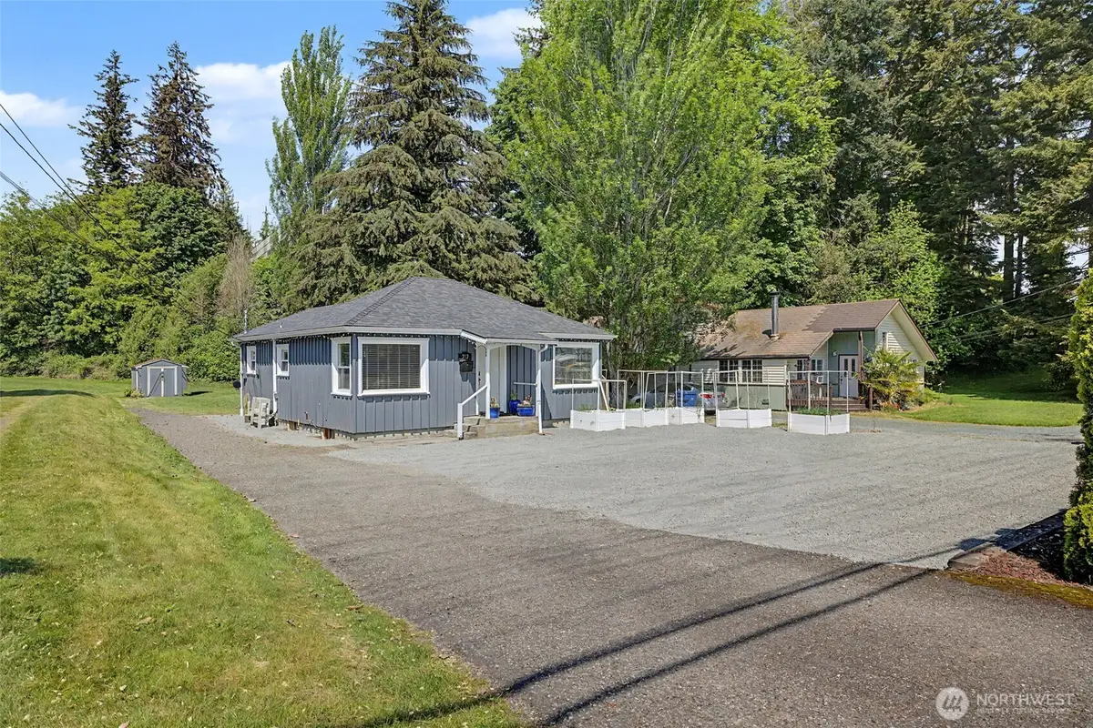 717 E Highland Dr, Arlington, WA 98223 - #1