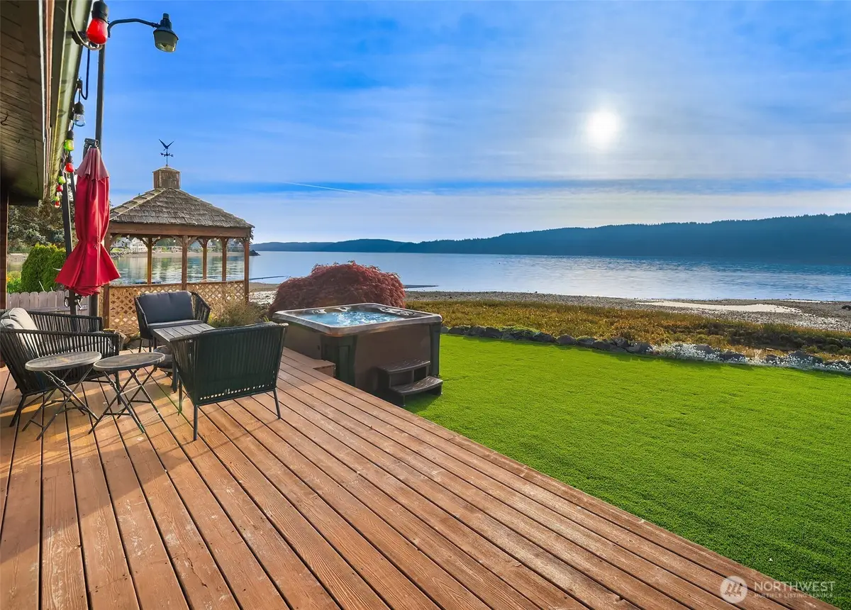 26190 N Highway 101, Hoodsport, WA 98548 - #1