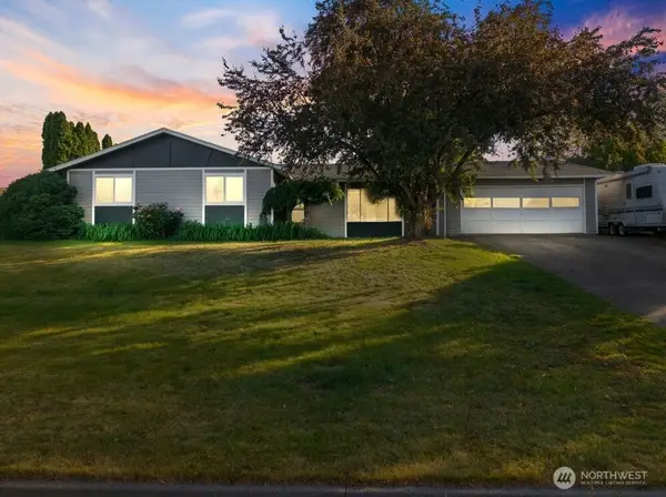 1607 W 46th Avenue, Kennewick, WA 99337