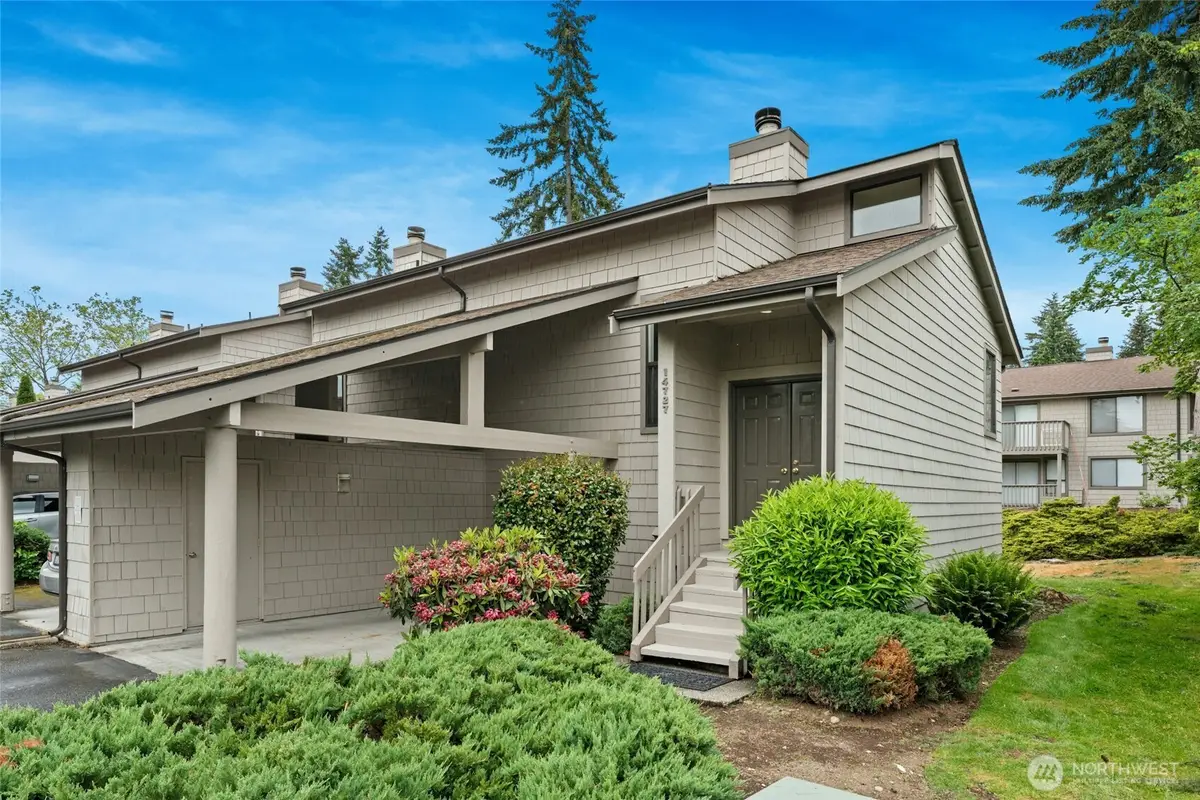 14727 NE 35th Street, Bellevue, WA 98007 - #1